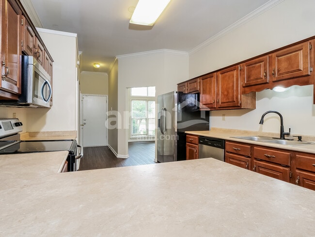 Photo - 6895 Clearpoint Dr