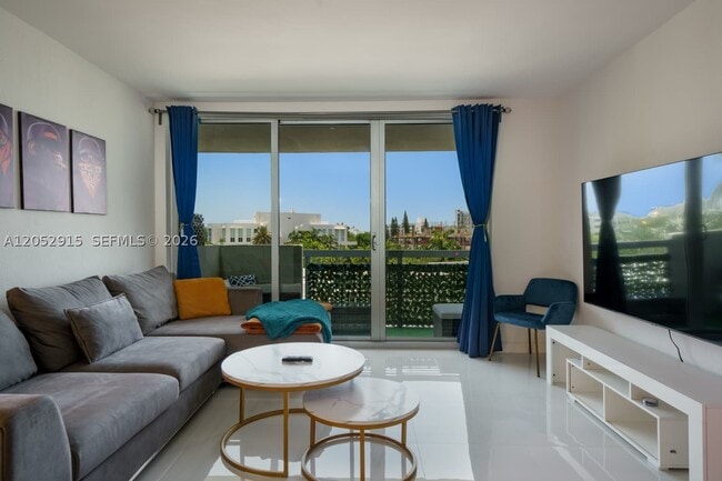 Building Photo - 1500 Bay Dr E Unit 474S
