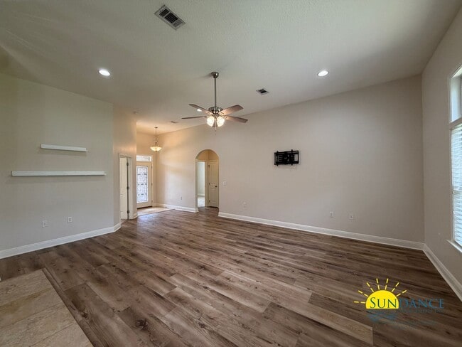 Photo - Spacious 4BR/2BA Home in Fort Walton Beach Near Eglin Parkway!