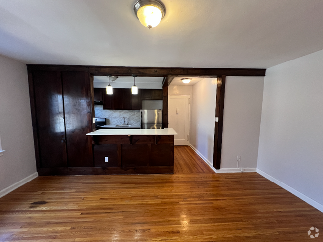 Building Photo - 43 Branch Brook Pl Unit 2F Rental