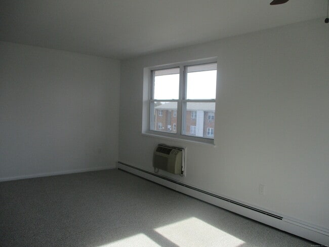 Photo - 1 Walter Ave Unidad APT 15