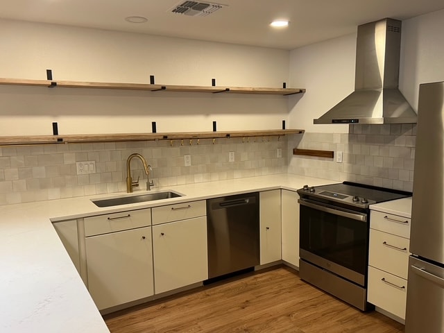 Photo - 402 E Las Palmaritas Dr