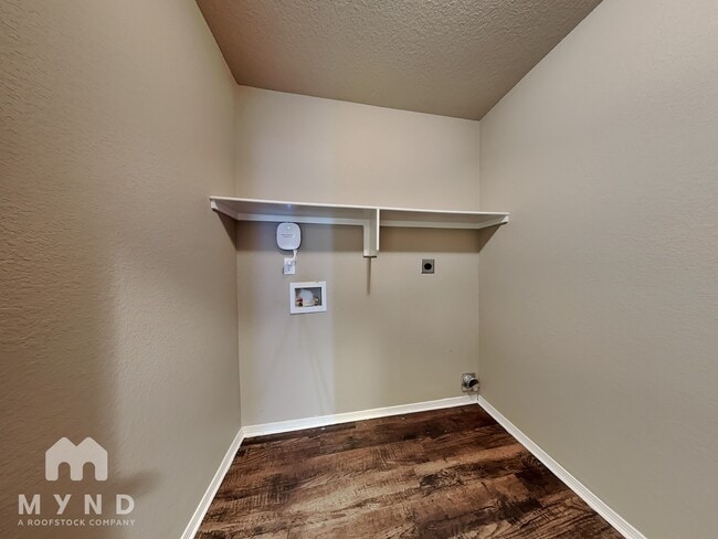 Photo - 407 Westwood Dr