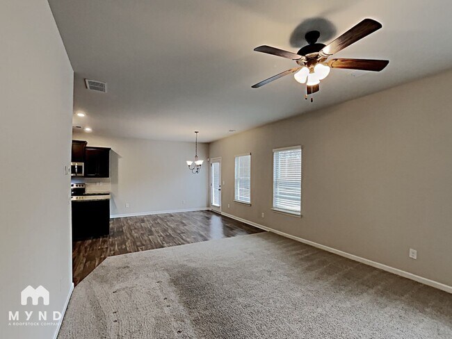 Photo - 129 Magnaview Dr