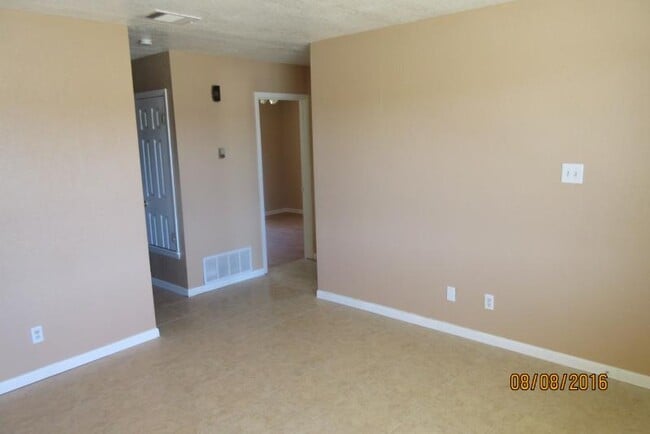 Photo - 1012 Georgetown Rd