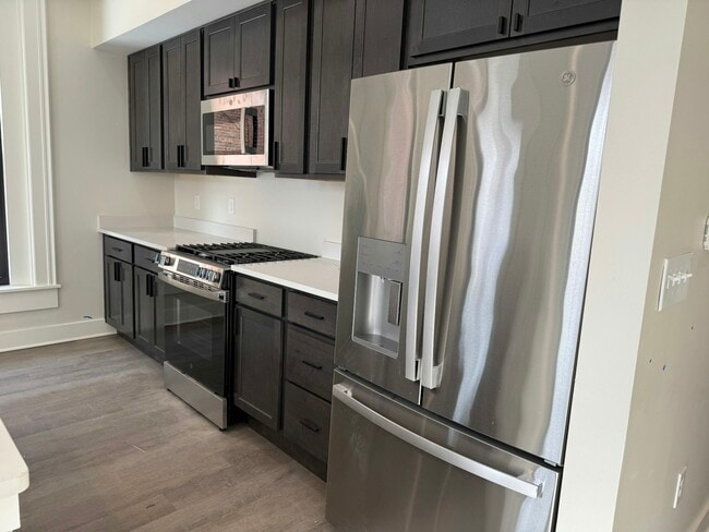 Photo - 106 E Erie St Unit 2A