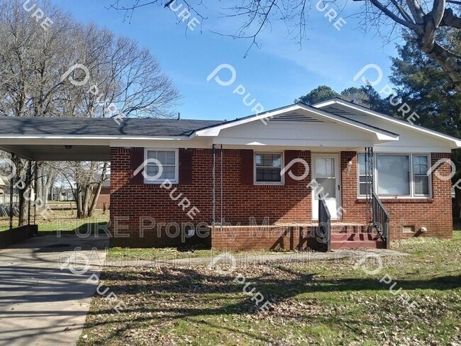 Photo - 107 Scotland Dr