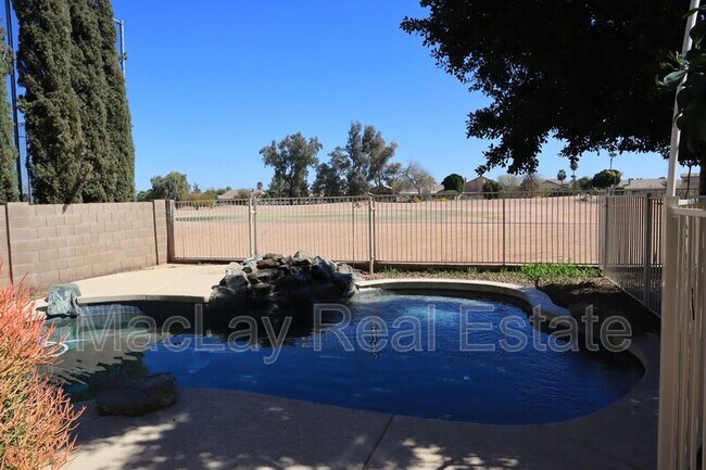 Photo - 1191 S Sandstone St