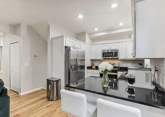 Photo - 2808 Colfax Ave South Unit ID1250754P