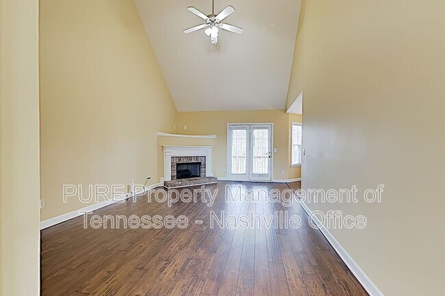 Photo - 1028 Persimmon Dr