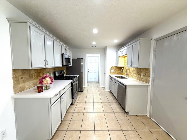 Photo - 4719 Cypress Dawn Ln