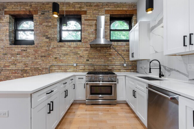 Photo - 2701 W Thomas St