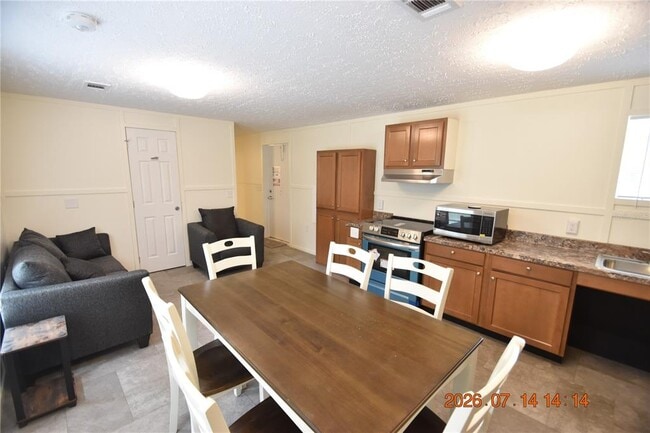 Photo - 6560 W Avocado St