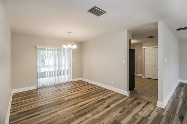 Photo - 31213 Lancewood Dr