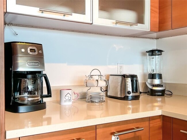 Photo - 3250 NE 1st Ave