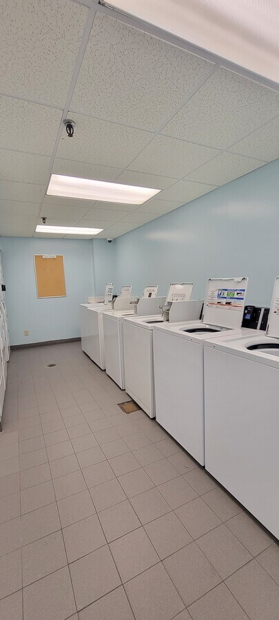 Photo - Somerset Manor/ Le Quai D'Orsay