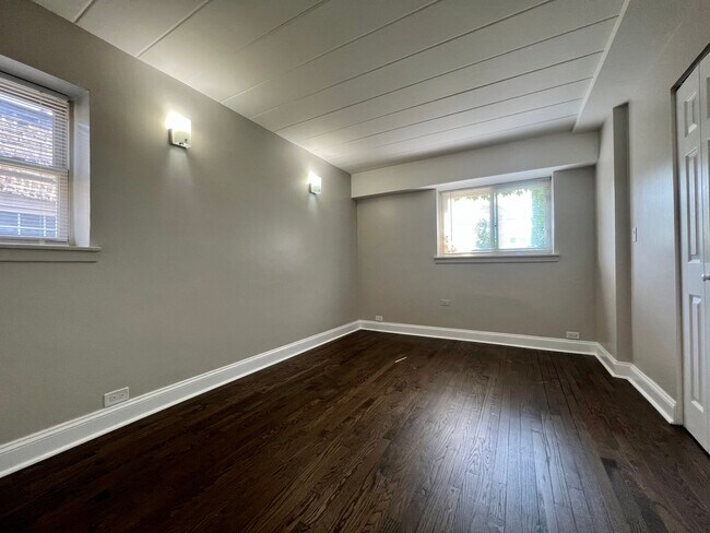 Photo - 6021 N Fairfield Ave Unidad 2E