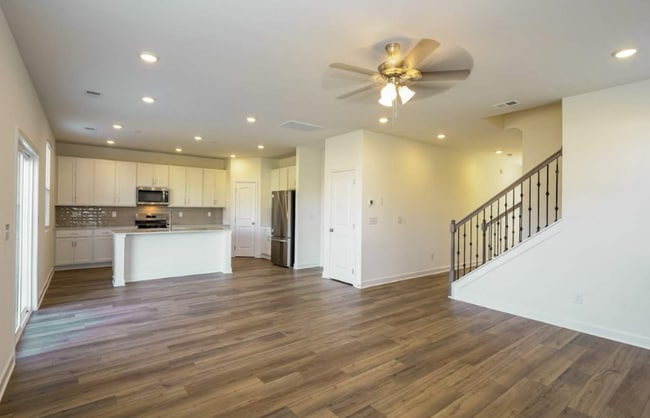 Photo - 1363 Georgetown Dr