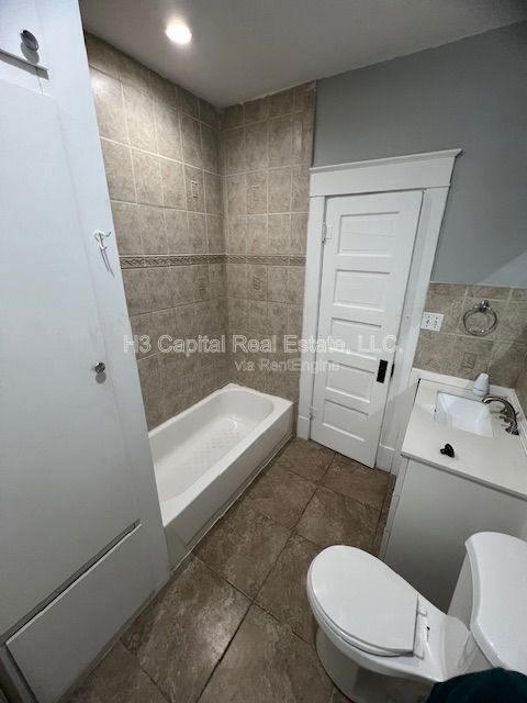 Photo - 3303 Jackson St