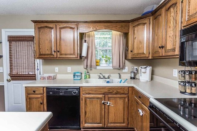 Photo - BEAUTIFUL SINGLE FAMILY HOME