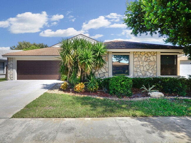 Photo - 21020 Woodspring Ave