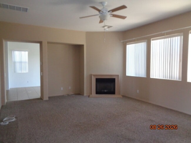 6721 Princessa Dr