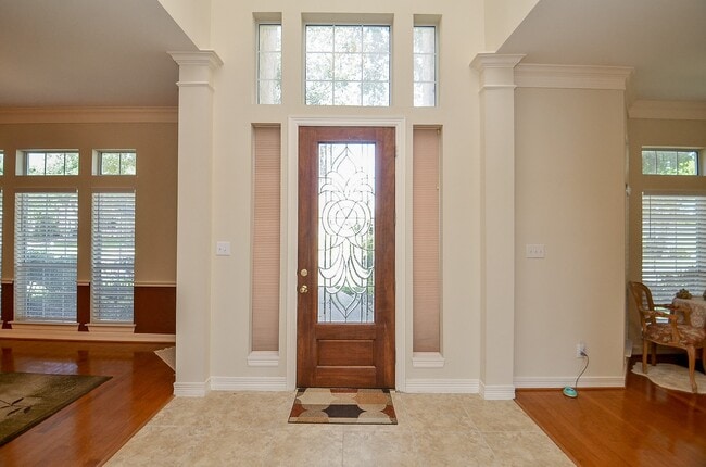 Photo - 7934 Woodcrest Ct