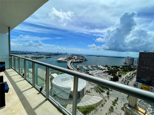 Building Photo - 888 Biscayne Blvd Unit 4902 Rental