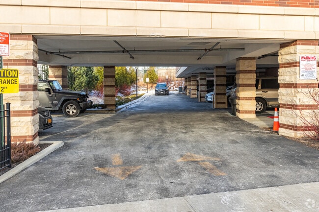 Photo - 80-97 Cypress Ave