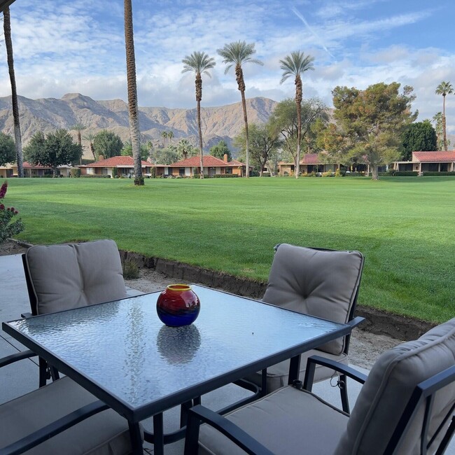 Building Photo - 48 Palma Dr