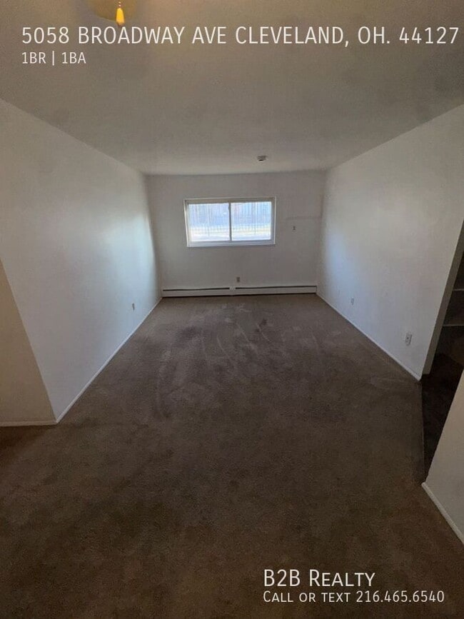 Photo - 5058 Broadway Ave Unidad 1