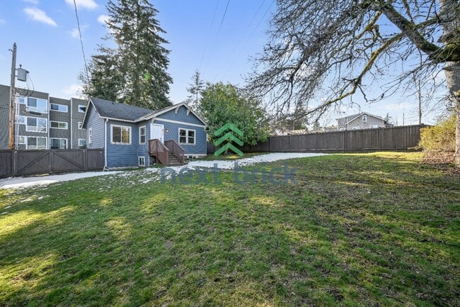 Photo - Charming 1-bedroom, 1-bathroom unit in Greenwood