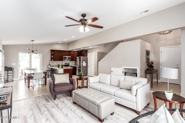 Building Photo - 2644 E Sylvia St