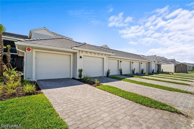 Photo - 15195 Bluffton Ln Unit 925