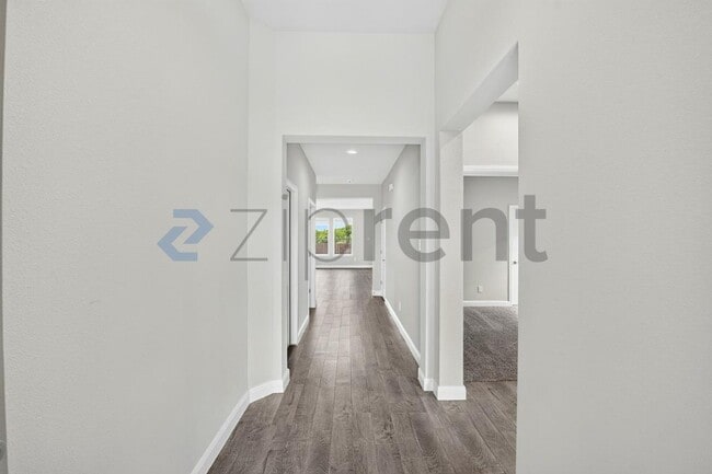 Photo - Unit