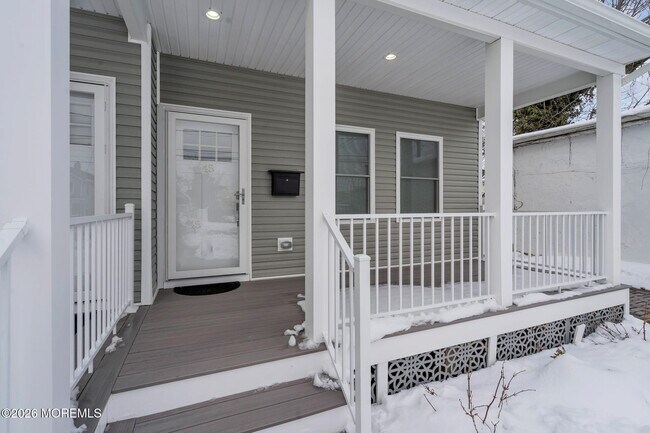 Photo - 45 Borden Ave