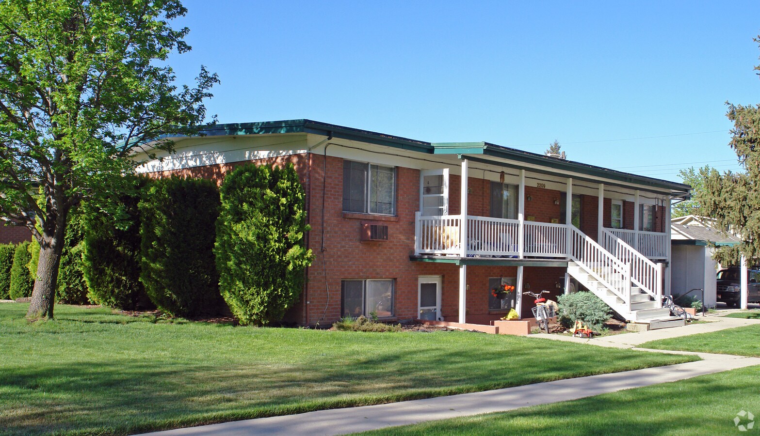 Park Place Apartments - Park Place Apartments