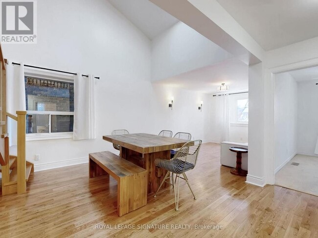 Photo - 117 Westmount Ave