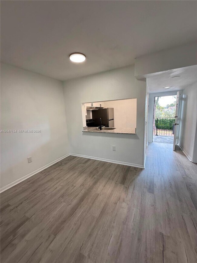 1235 NW 103rd Ln Unit 315