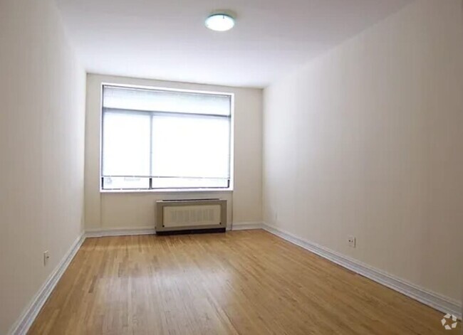 Building Photo - 371 W 52nd St Unit 1G Rental