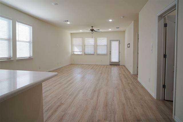 Photo - 1432 Four Corner Ln