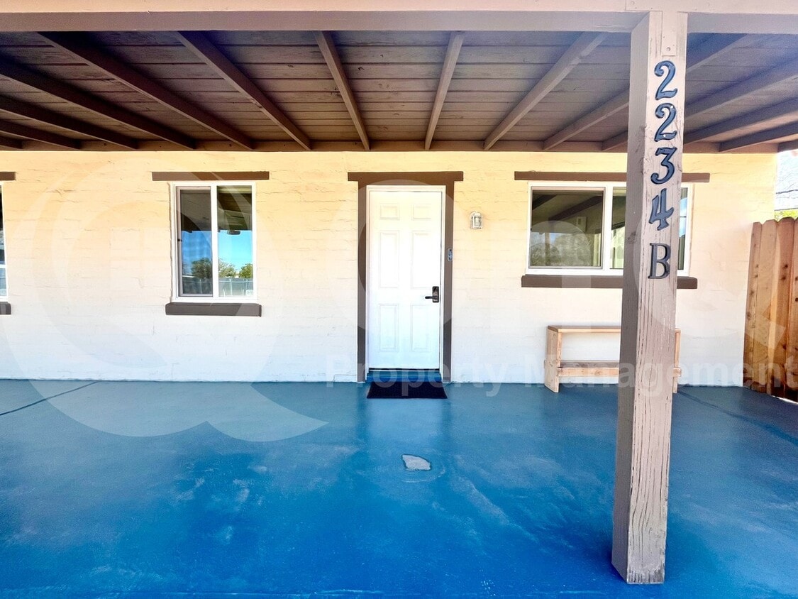 Photo - 2234 North Catalina Avenue