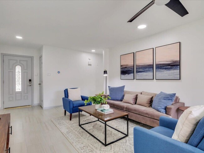 Photo - 2412 Pebblebrook Trail Unidad ID1019526P