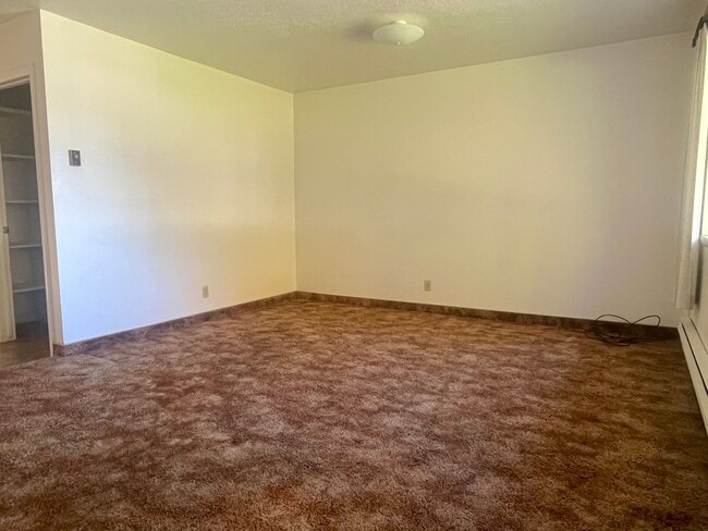 Photo - 110 E Main St Unit 110 (West )