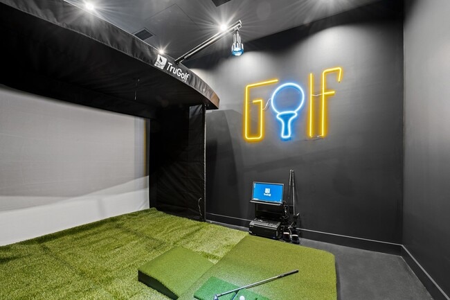 Photo - CMPND 26 Van Reipen