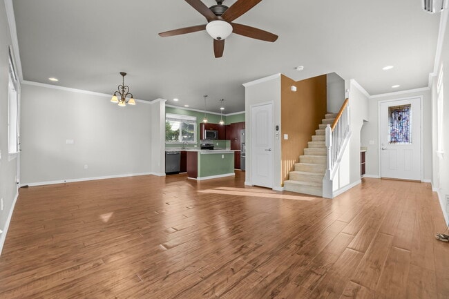 Photo - 1101 Kukulu St