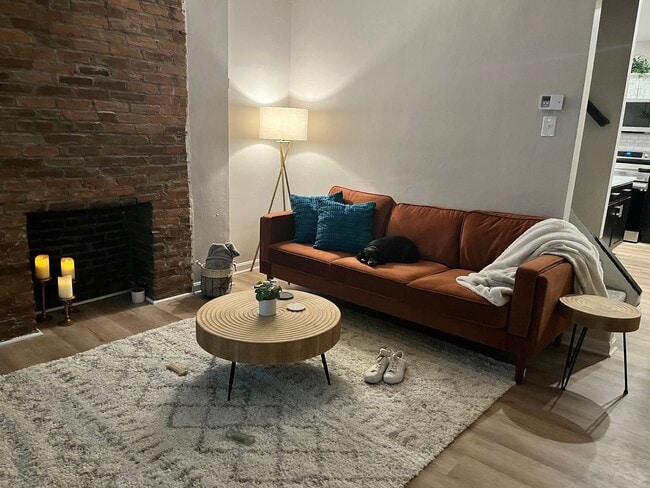 Photo - 2BR/1BA Townhouse in Central Northside! September 1 Move in! Unit PH 113