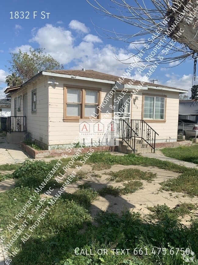 Building Photo - 1832 F St Rental