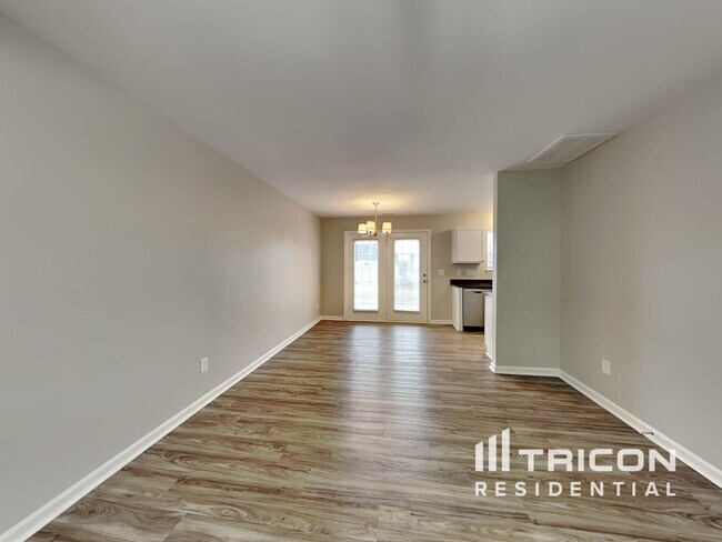 Photo - 1137 Vistalite Ln