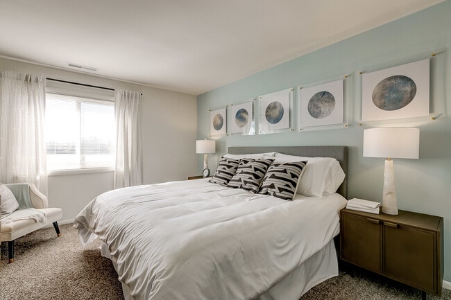 Photo - Doncaster Village Apartments